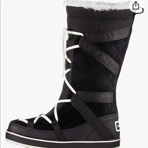 Sorel tall boots size women’s 8. Worn once